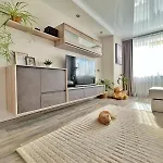 Comfort In Center Apartment