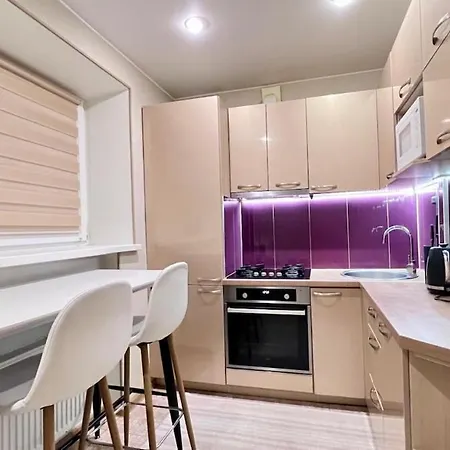 Апартаменты Comfort Apartment In City Center With Separate Rooms *