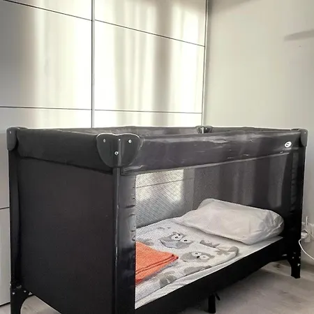 Comfort In Center With Separate דירה